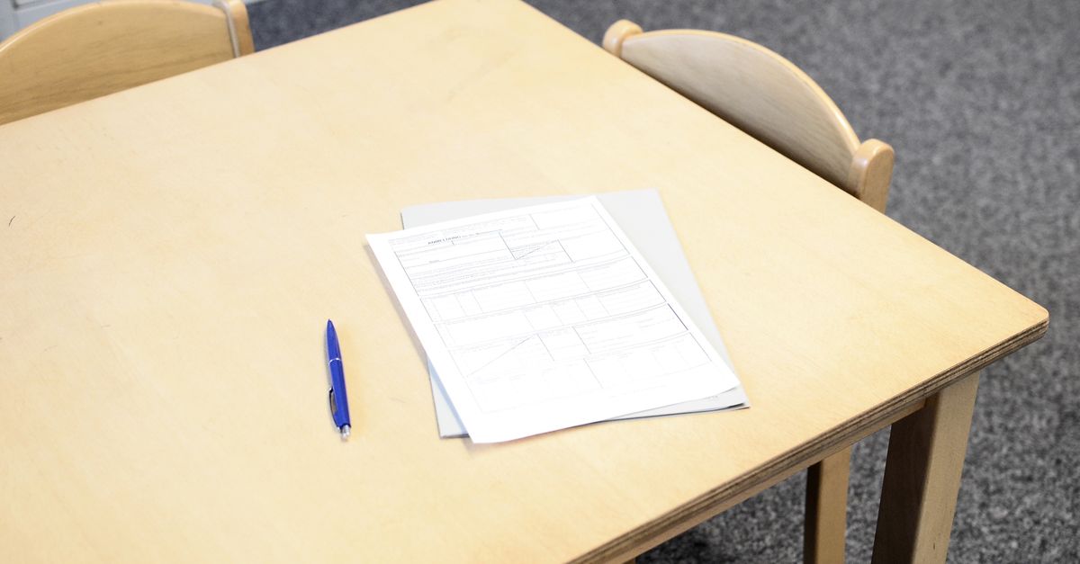 What a Private Practice Therapist Actually Does All Day, Outside the Room